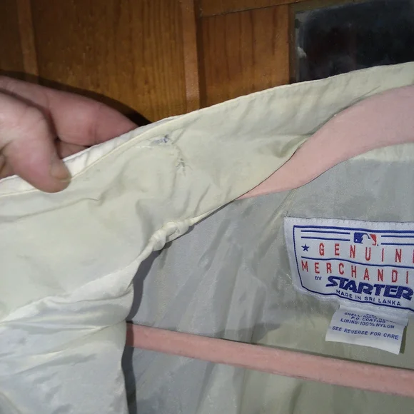 Vintage Men's Yankees Windbreaker - Picture 11 of 12